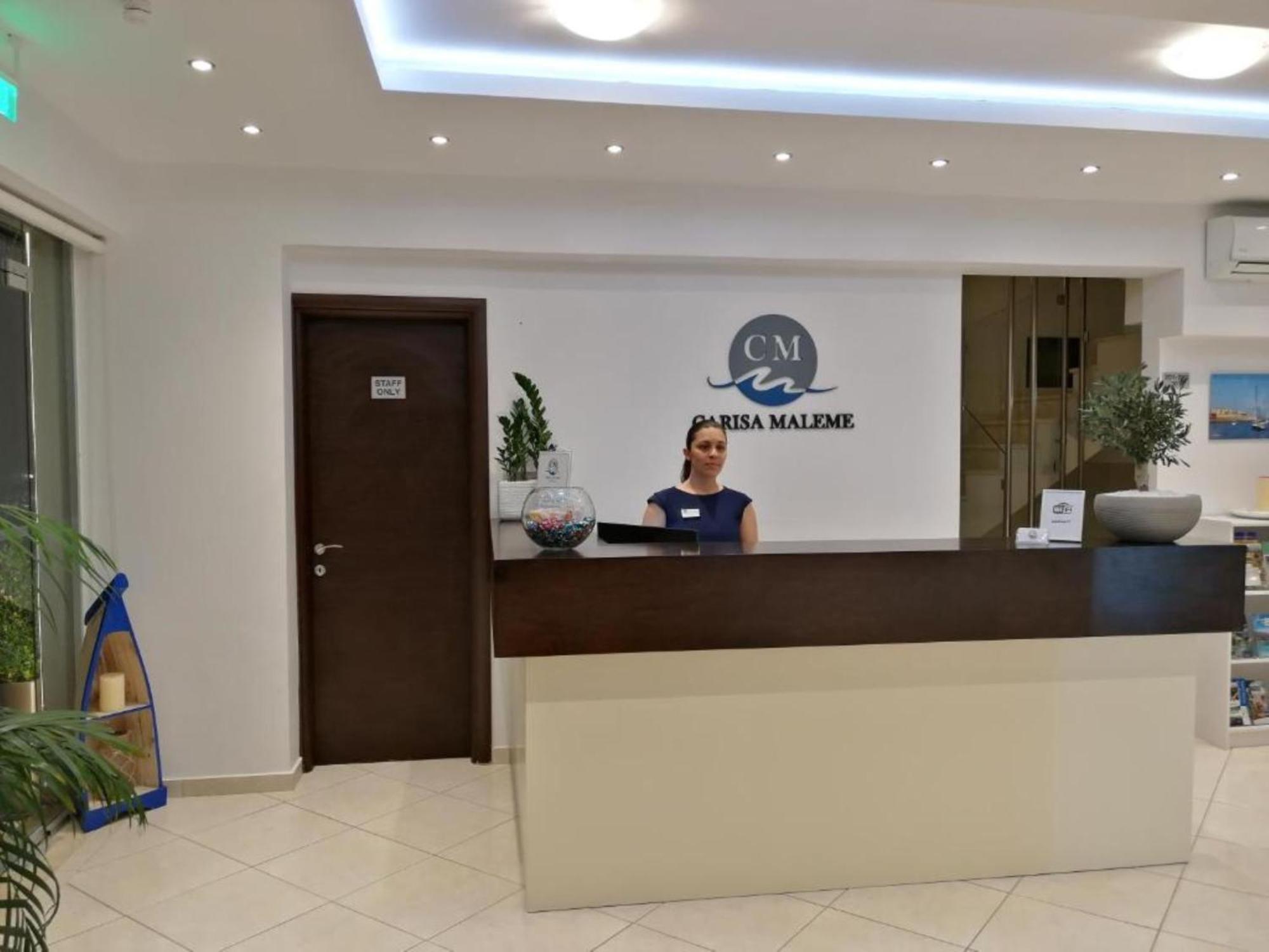 Carisa Suites And Apartments มาเลเม ภายนอก รูปภาพ